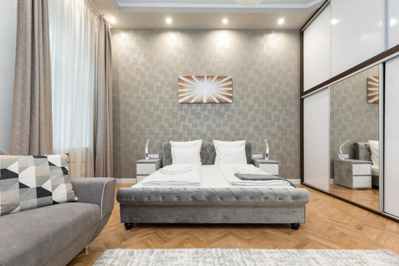 City Center Grand Luxury W 2Br/2Bt Budapest Exterior photo