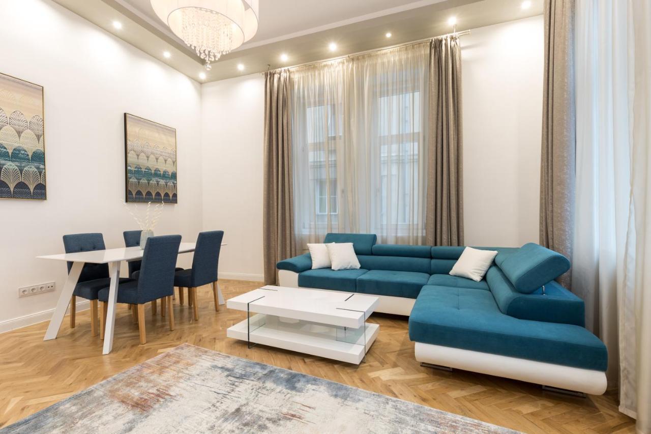 City Center Grand Luxury W 2Br/2Bt Budapest Exterior photo